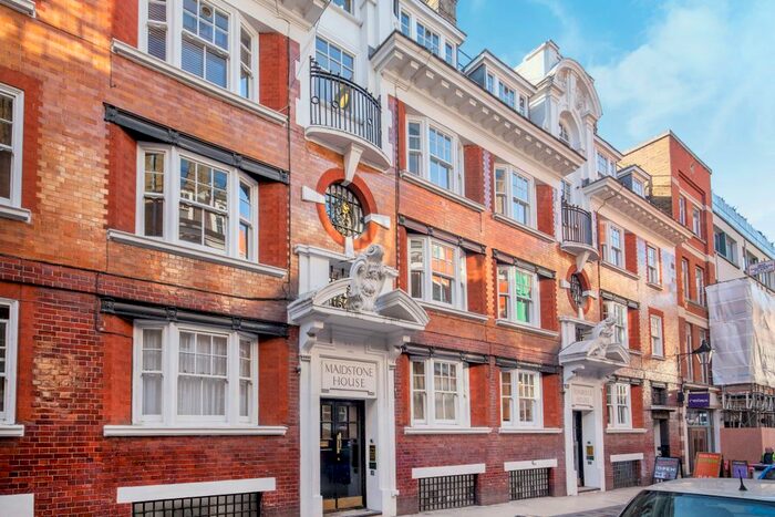 2 Bedroom Flat To Rent In Mercer Street, London, WC2H