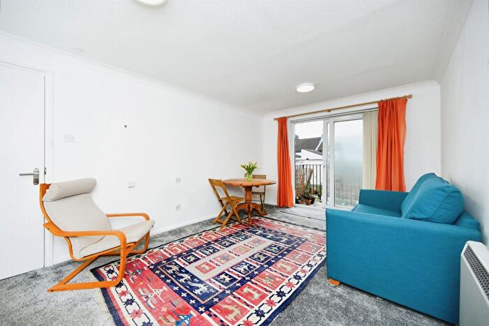 1 Bedroom Flat For Sale In Eastern Road, Brighton, BN2