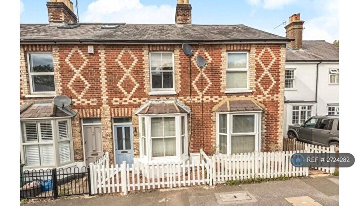 2 Bedroom Terraced House To Rent In Doods Road, Reigate, RH2