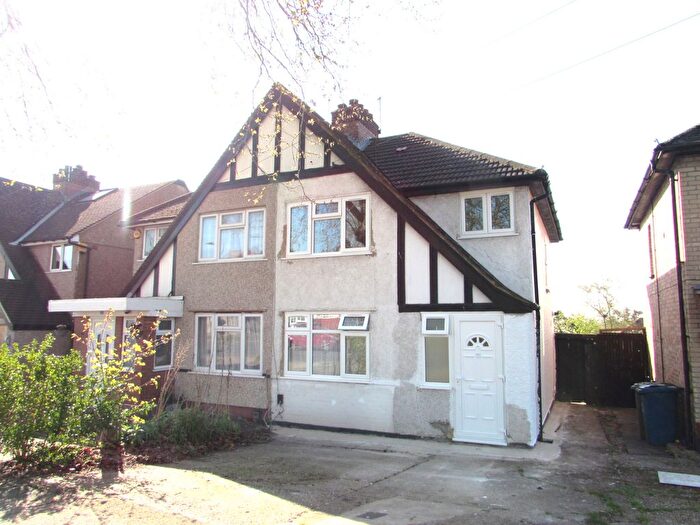 3 Bedroom Semi-Detached House To Rent In Long Elmes, Harrow Weald, Middlesex, HA3