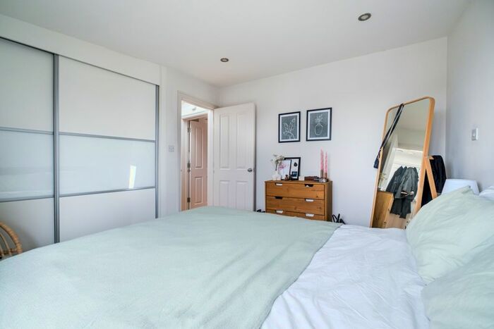1 Bedroom Flat To Rent In Liverpool Road, London, N1