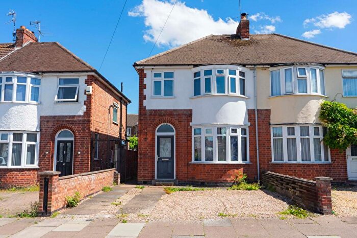 3 Bedroom Semi-Detached House For Sale In Alton Road, Aylestone, Leicester, LE2