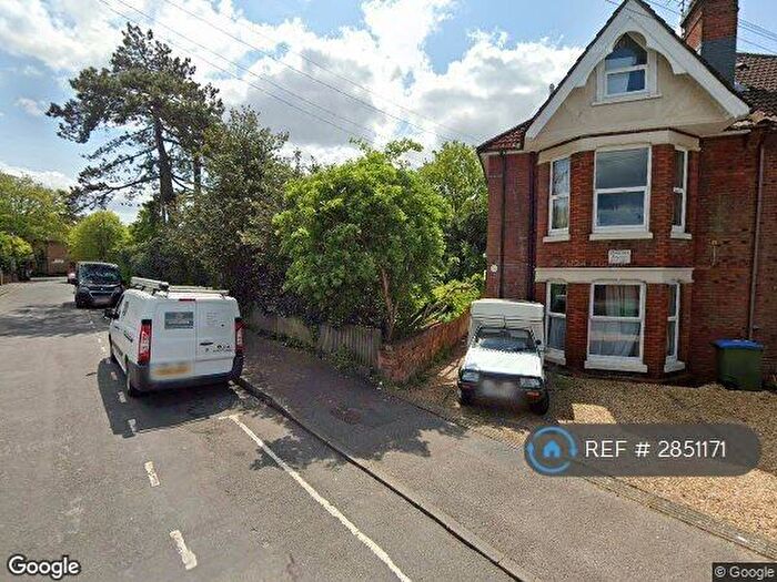 Studio To Rent In Westridge Road, Southampton, SO17