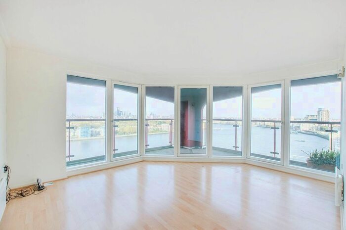 2 Bedroom Flat To Rent In Hutchings Street, Docklands, London, E14