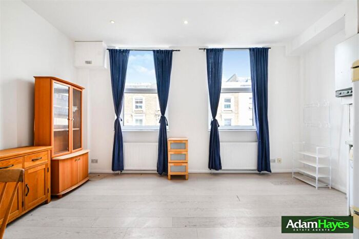 2 Bedroom Apartment To Rent In Regents Park Road, Finchley Central, N3