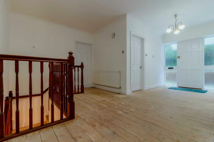 5 Bedroom Detached House For Sale In Bryn Rhedyn, Cwmbran, Llanfrechfa, NP44