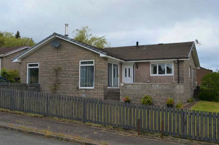 5 Bedroom Detached Bungalow For Sale In Straid-A-Cnoc, Clynder, Argyll & Bute, G84
