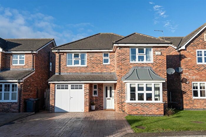 4 Bedroom Detached House For Sale In Briar Vale, Whitley Bay, NE25