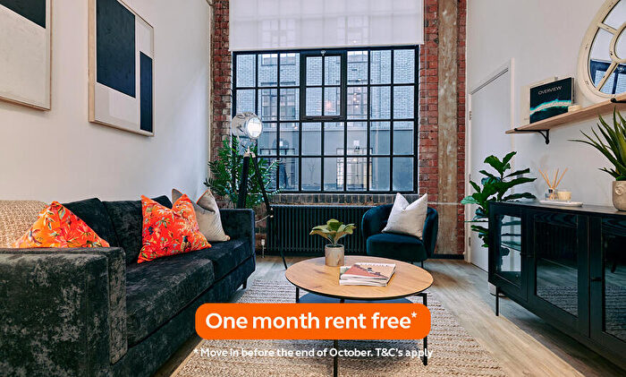 2 Bedroom Apartment To Rent In Gilders Yard, Birmingham Birmingham, B18