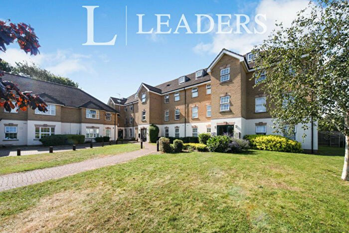 2 Bedroom Flat To Rent In Tollgate Court -, LU6