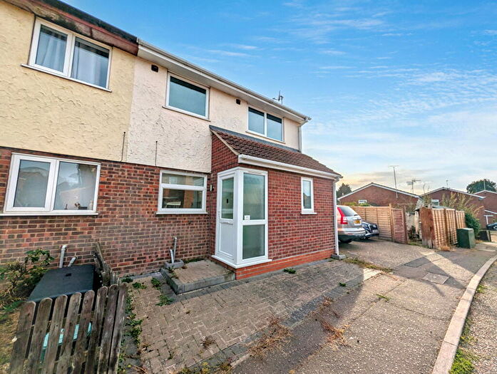 2 Bedroom Terraced House For Sale In Gilberd Road, Colchester, CO2