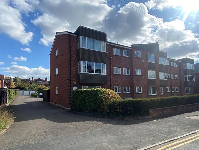 2 Bedroom Apartment For Sale In Heathville Road, Gloucester, GL1
