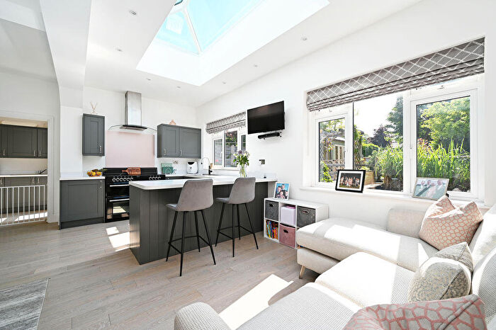 4 Bedroom Detached House For Sale In Norton Park Road, Norton, Sheffield, S8