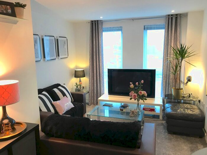 1 Bedroom Flat To Rent In East Street, Leeds, LS9