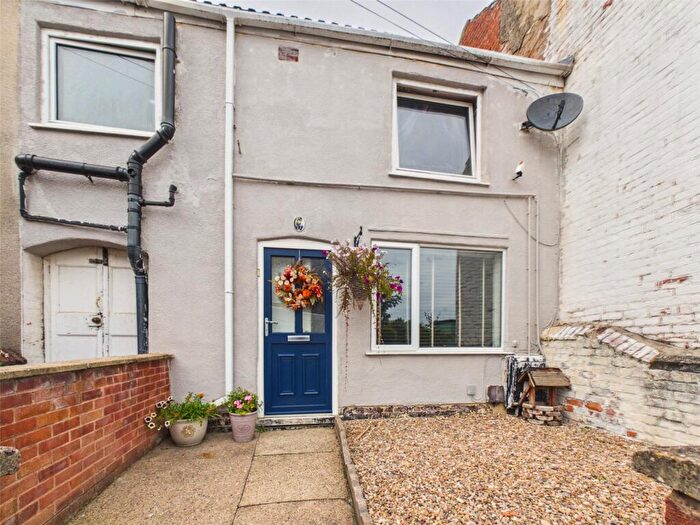 3 Bedroom Terraced House For Sale In Lee Lane, Heanor, Derbyshire, DE75