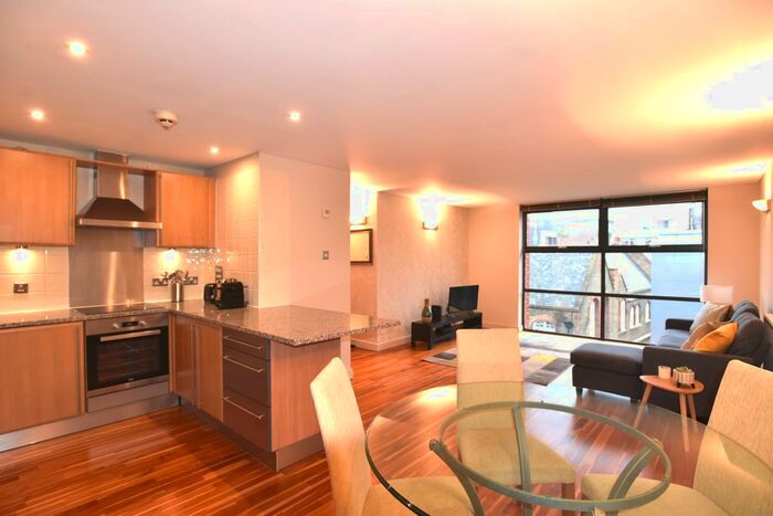 2 Bedroom Flat To Rent In Britton Street, London EC1M