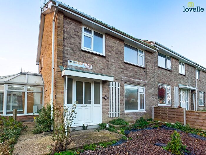 3 Bedroom End Of Terrace House To Rent In Blenheim Close, Louth, LN11