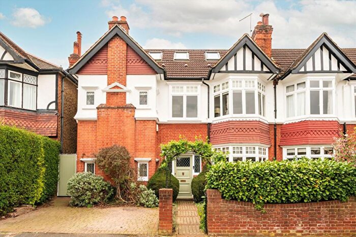 6 Bedroom Semi Detached House For Sale In Loveday Road, West Ealing, W13