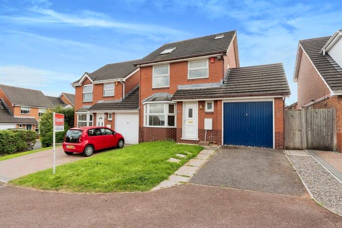 4 Bedroom Detached House To Rent In Woburn Close, Barrs Court, Bristol, BS30