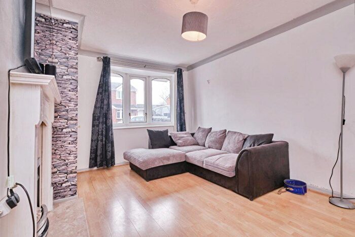 2 Bedroom Semi-Detached House For Sale In Weston Drive, Tipton, DY4