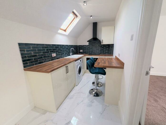 1 Bedroom Maisonette To Rent In Northfields, Dunstable, LU5