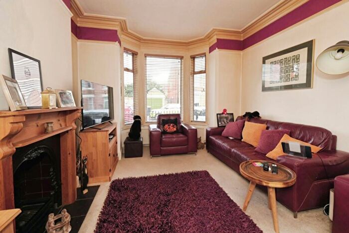 3 Bedroom Semi-Detached House For Sale In Collington Street, Beeston, Nottingham, NG9