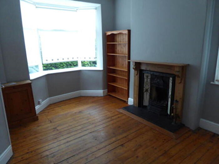 2 Bedroom End Of Terrace House To Rent In Higson Avenue, M21