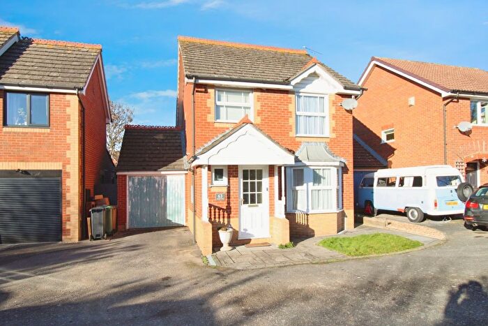 3 Bedroom Detached House For Sale In Abingdon Road, Didcot, Oxfordshire, OX11