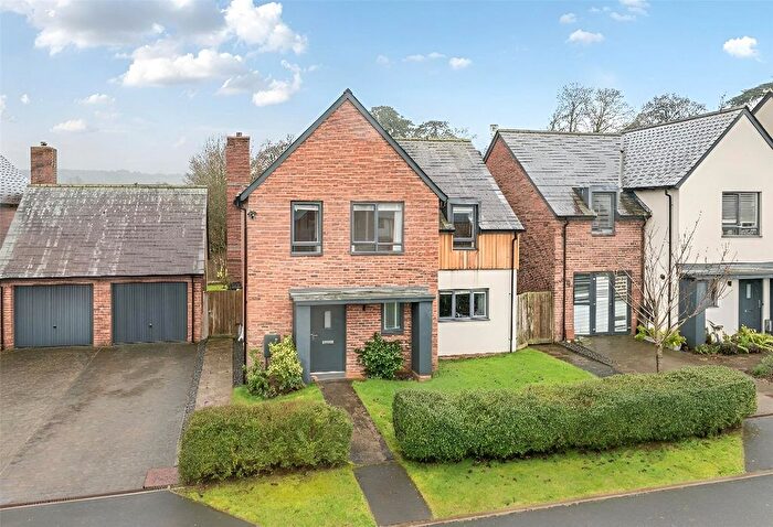 4 Bedroom Detached House For Sale In Newton St. Cyres, Exeter, EX5