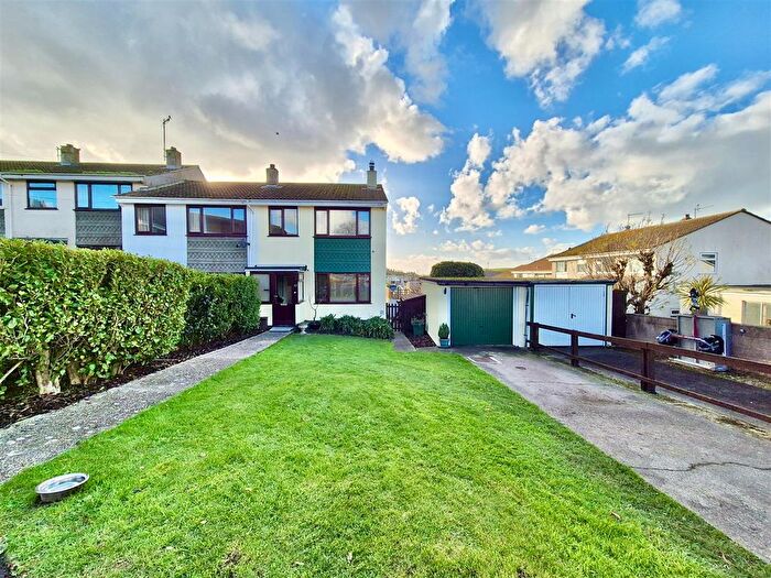 3 Bedroom End Of Terrace House For Sale In Wheal Rose, Porthleven, TR13