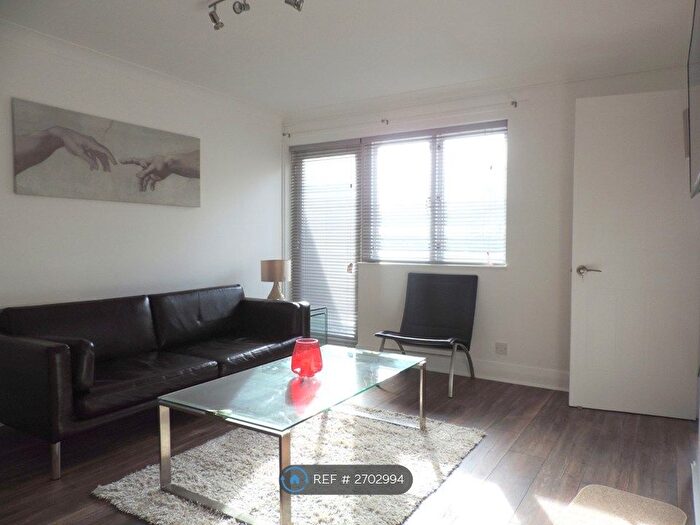 3 Bedroom Terraced House To Rent In Heron Place, London, SE16