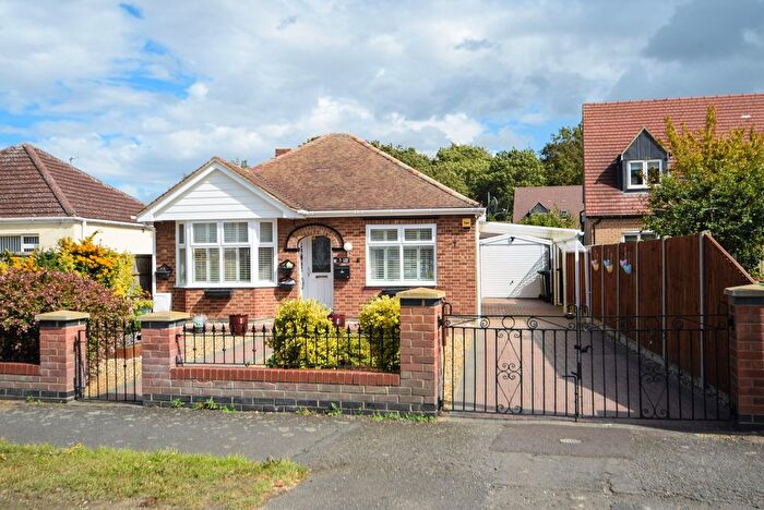 2 Bedroom Detached Bungalow For Sale In Sapley Road, Hartford, PE29