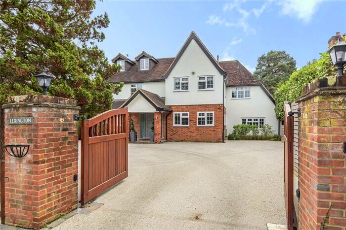 6 Bedroom Detached House To Rent In Broomfield Park, Sunningdale, Berkshire, SL5