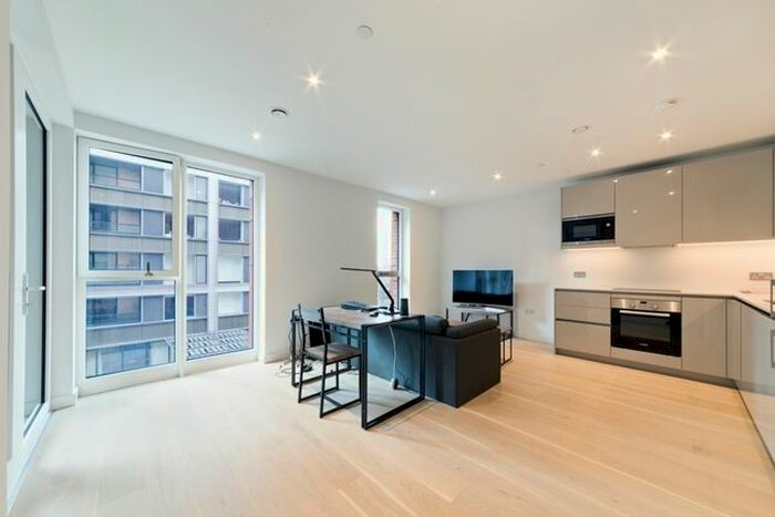 1 Bedroom Flat To Rent In Weymouth Building, Elephant Park, Elephant &amp; Castle, SE17