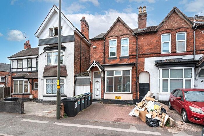 6 Bedroom End Terrace House For Sale In Wood End Road, Birmingham, B24