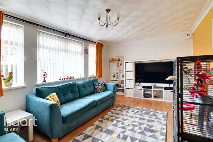 3 Bedroom Semi-Detached House For Sale In Coronation Avenue, Leicester, LE9