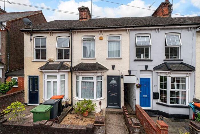 2 Bedroom Terraced House For Sale In Princes Street, Dunstable, LU6