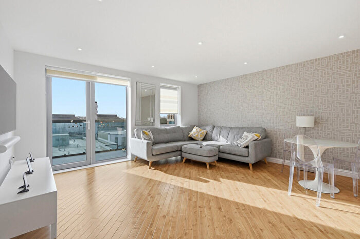 3 Bedroom Apartment For Sale In Charcot Road, London, NW9