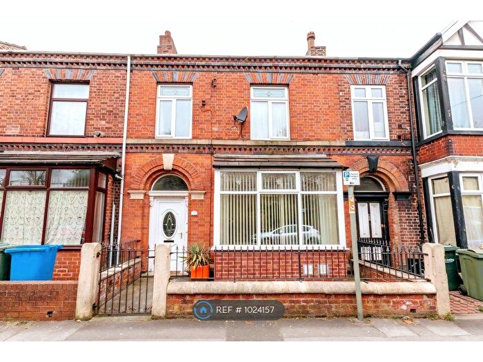 5 Bedroom Terraced House To Rent In Railway Street, Chorley, PR7