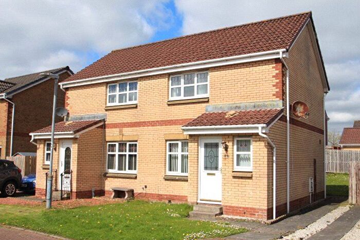 2 Bedroom Semi-Detached House For Sale In Kemp Court, Saltcoats, North Ayrshire, KA21