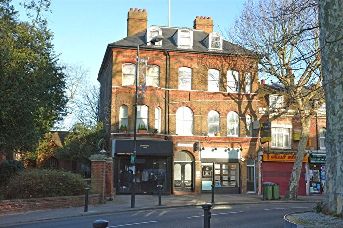 2 Bedroom Apartment To Rent In The Village, London, SE7