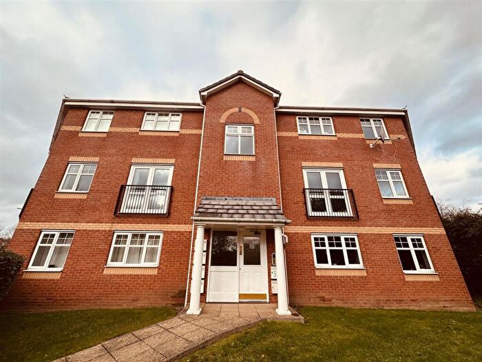 2 Bedroom House To Rent In Wisteria Way, Nuneaton, CV10