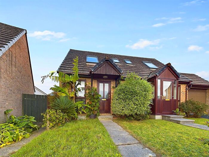 1 Bedroom Semi-Detached House For Sale In Willow Close, Quintrell Downs, Newquay, TR8