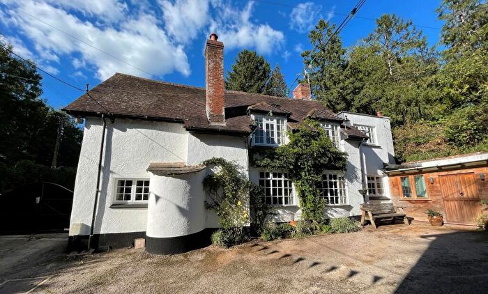 3 Bedroom Property To Rent In Lapford, Crediton, EX17