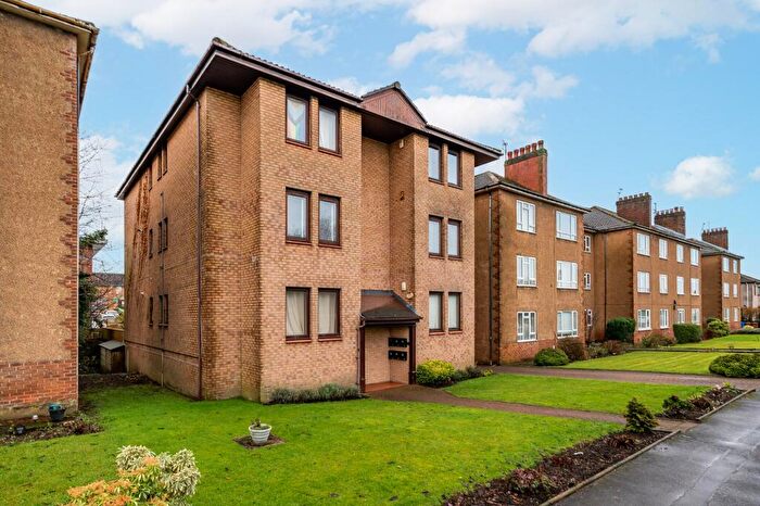 1 Bedroom Apartment For Sale In Meldrum Gardens, Pollokshields, G41