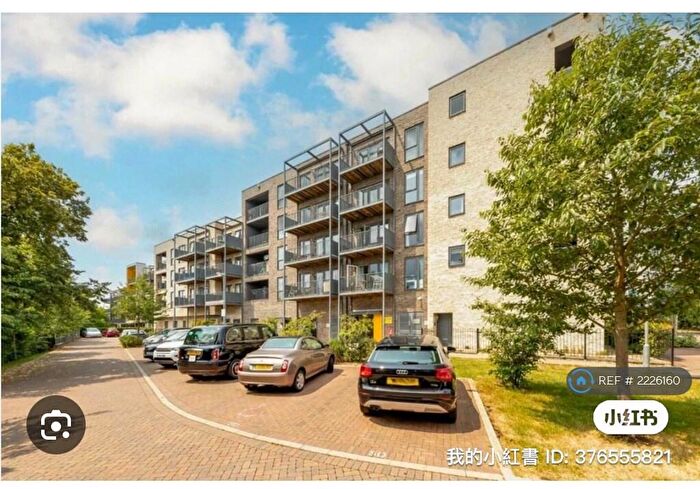 2 Bedroom Flat To Rent In Globe Court, London, NW9