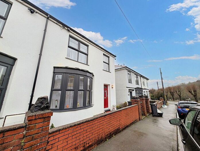 3 Bedroom Semi-detached House For Sale In Lewis Road, Crynant, Neath, SA10