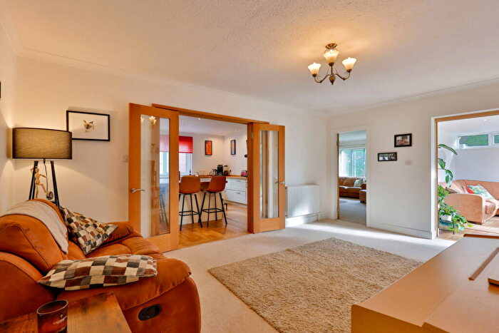 5 Bedroom Detached Bungalow For Sale In Church Fenton Lane, Ulleskelf, LS24