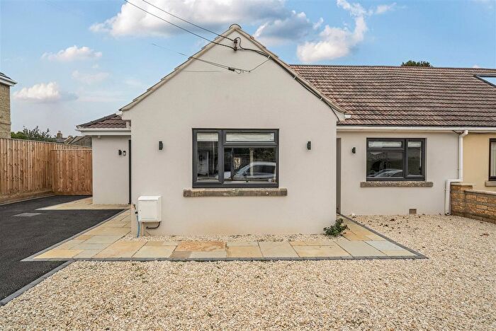 2 Bedroom Semi-detached Bungalow For Sale In Arnolds Mead, Corsham, SN13