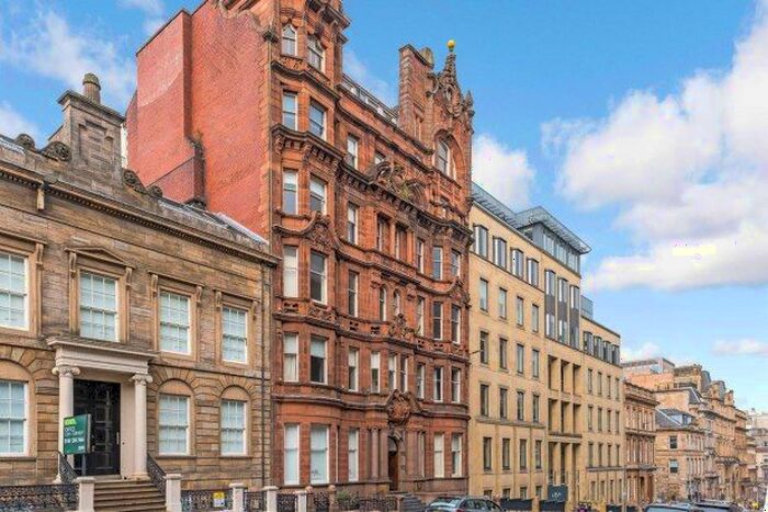 3 Bedroom Flat To Rent In West George Street, Glasgow, G2